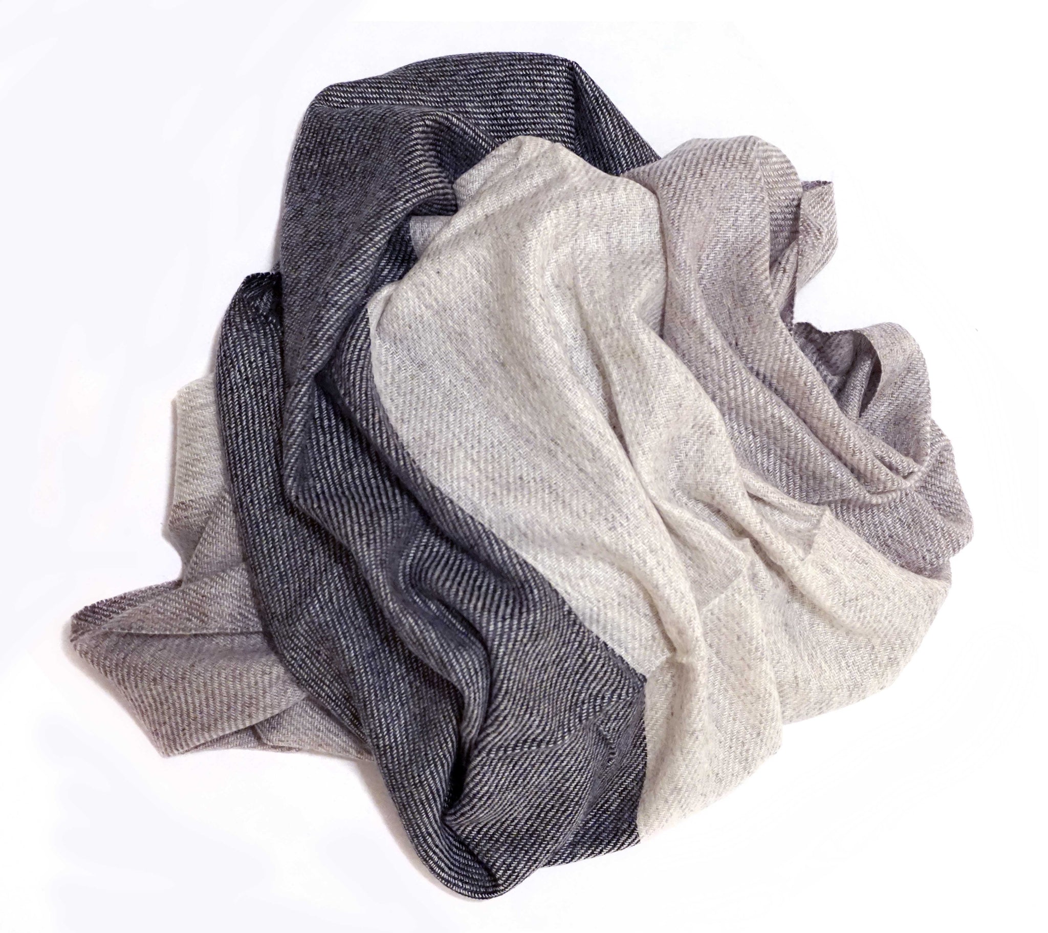 Thin cashmere wool scarf. Extremely soft feel, a perfect father’s gift  - Marie-Pierre Rousseau