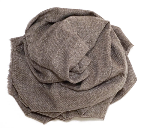 Thin cashmere wool scarf. Extremely soft feel, a perfect boyfriend gift idea - Marie-Pierre Rousseau